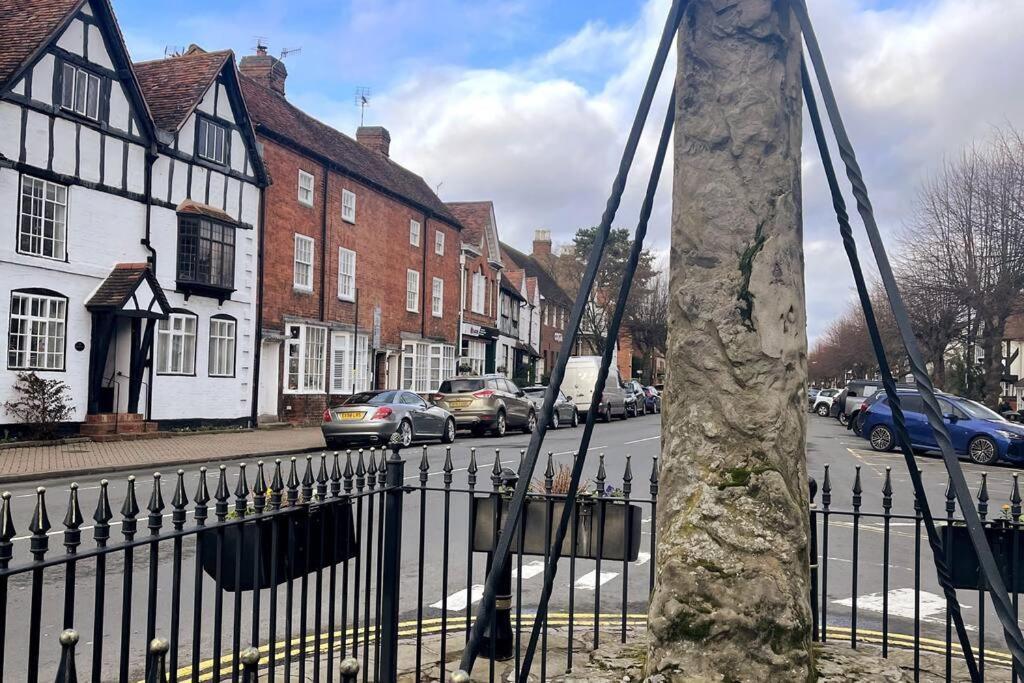 Entire Georgian Luxury Home - 3 Storey- High St Henley-In-Arden -Two Bedrooms-Sleeps 4 Экстерьер фото