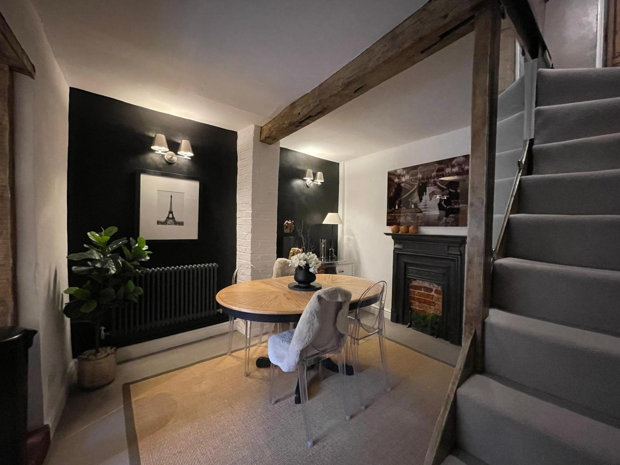 Entire Georgian Luxury Home - 3 Storey- High St Henley-In-Arden -Two Bedrooms-Sleeps 4 Экстерьер фото