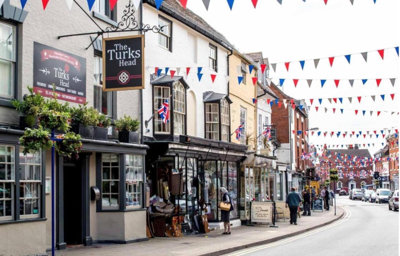 Entire Georgian Luxury Home - 3 Storey- High St Henley-In-Arden -Two Bedrooms-Sleeps 4 Экстерьер фото